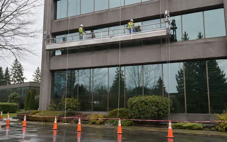 Suspended scaffold access